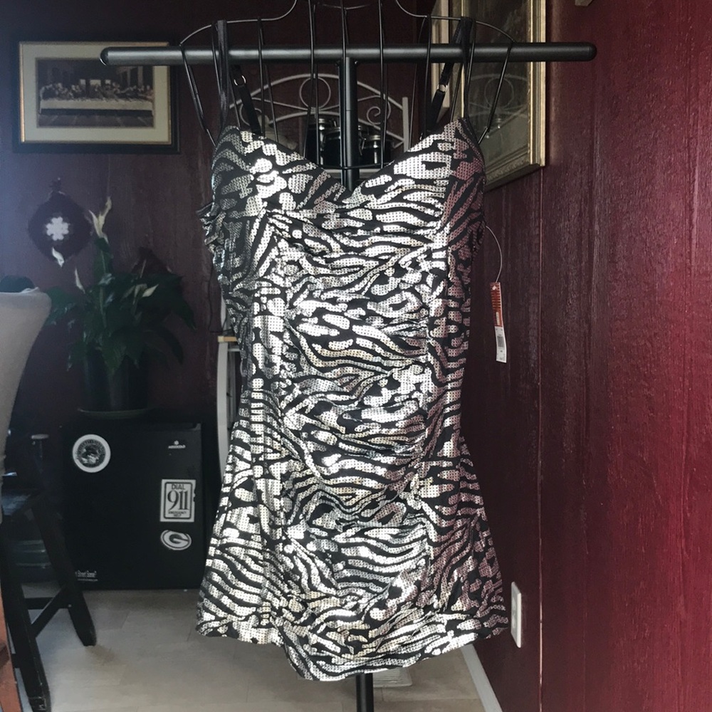 NWT Large J Lo tank top new with tags